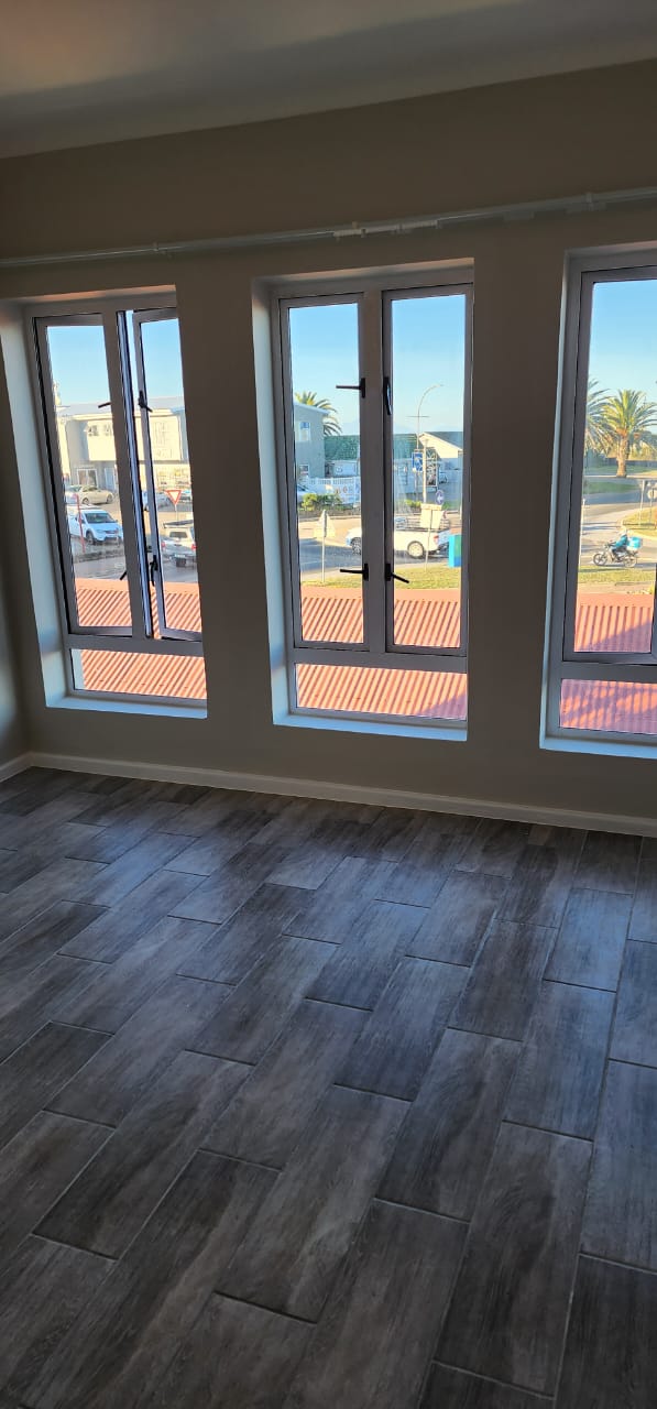 2 Bedroom Property for Sale in Dana Bay Western Cape